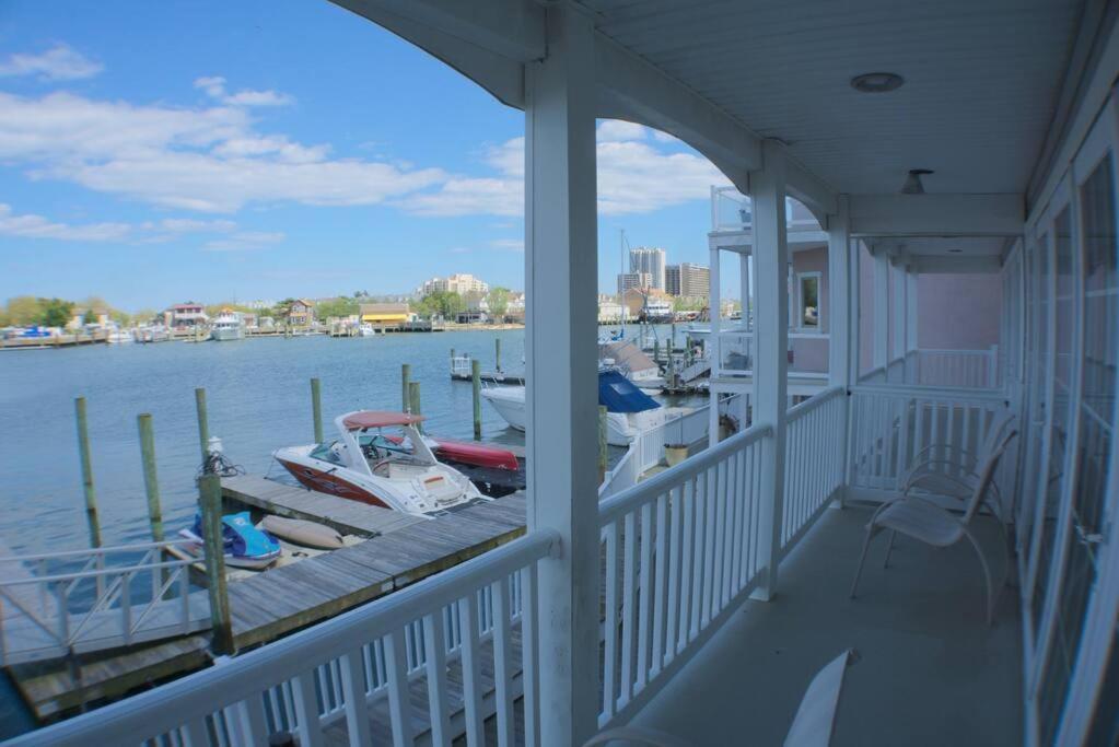 Awesome Water Front Home 4 Bedrooms & 4 Bathrooms! Sleeps 10 Atlantic City Exterior foto